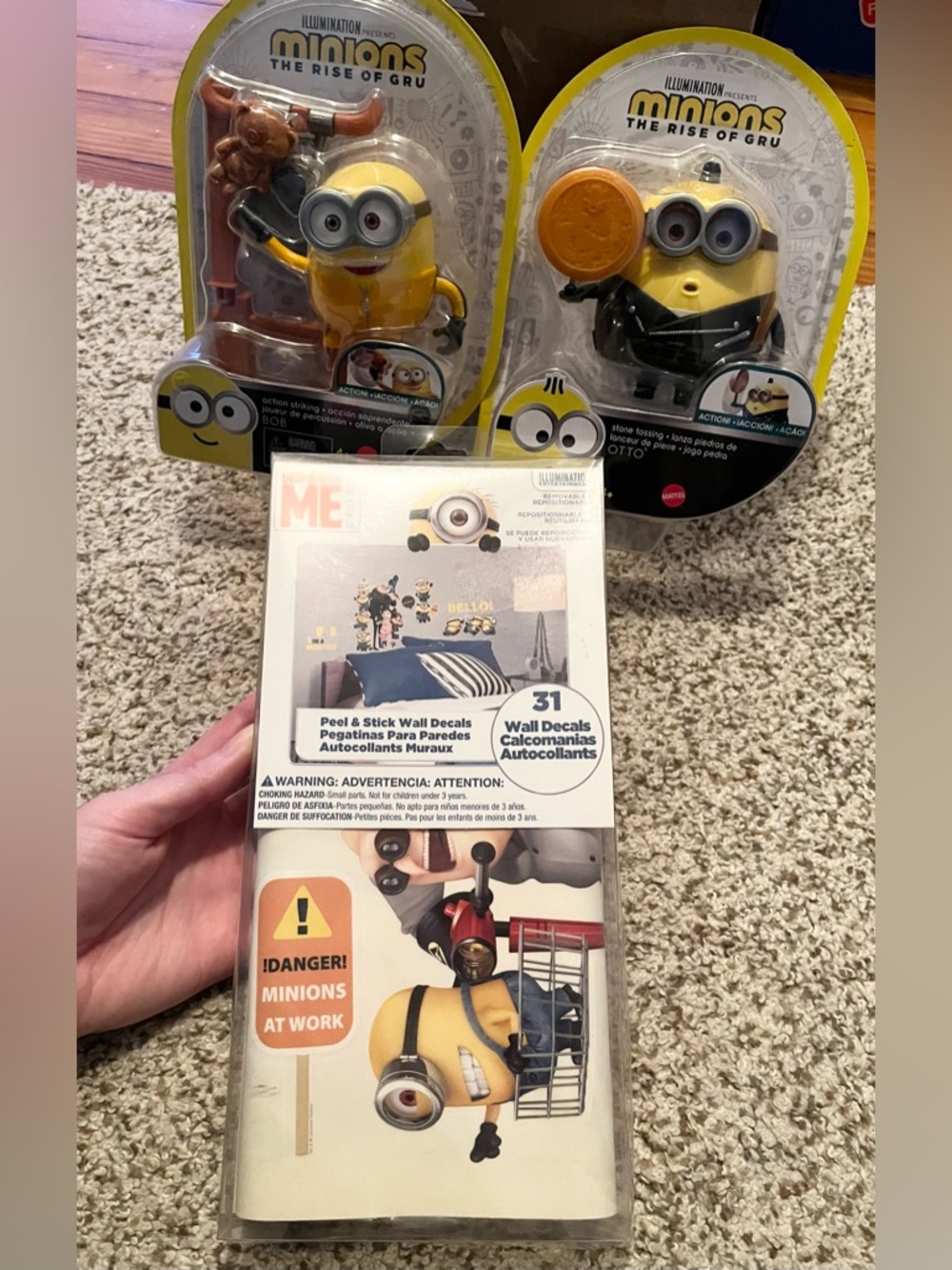 Minions Peel & Stick Wall Decals & Minion Toys Bob & Otto
